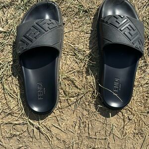 Fendi slippers